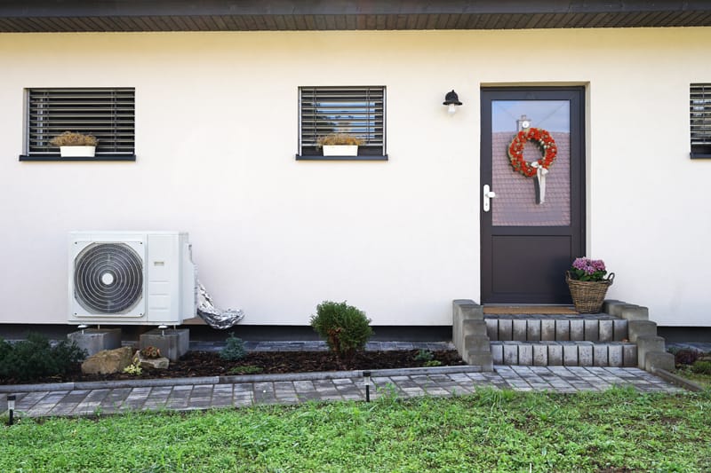 Ventilācijas un siltumsūkņu apkope: viss, kas jāzina mājas īpašniekam Siltumsūkņu uzstādīšana Rīgā. Siltumsūkņi Latvijā. Ventilācijas un siltumsūkņu apkope: viss, kas jāzina mājas īpašniekam Siltumsūkņu uzstādīšana Rīgā. Siltumsūkņi Latvijā.